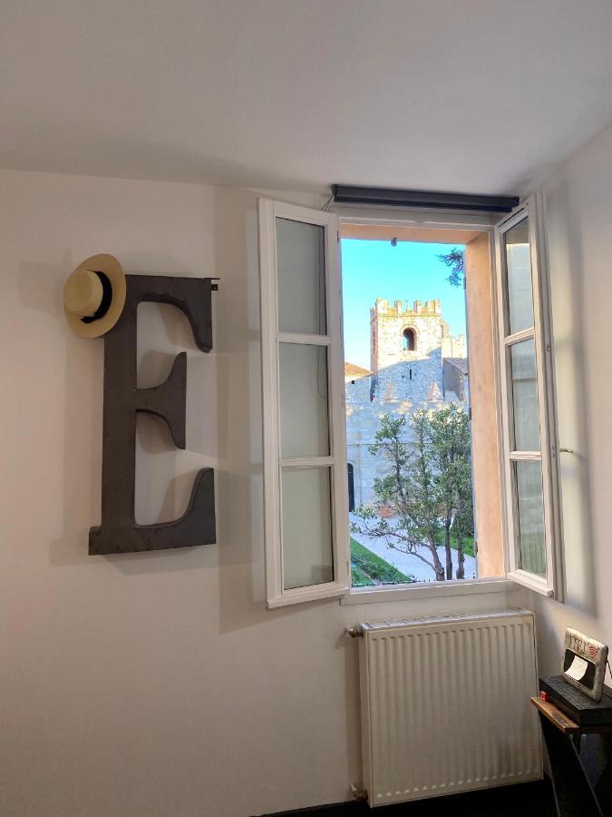 Tresors De La Cathedrale, Maison De Ville Sur 4 Niveaux ナルボンヌ エクステリア 写真