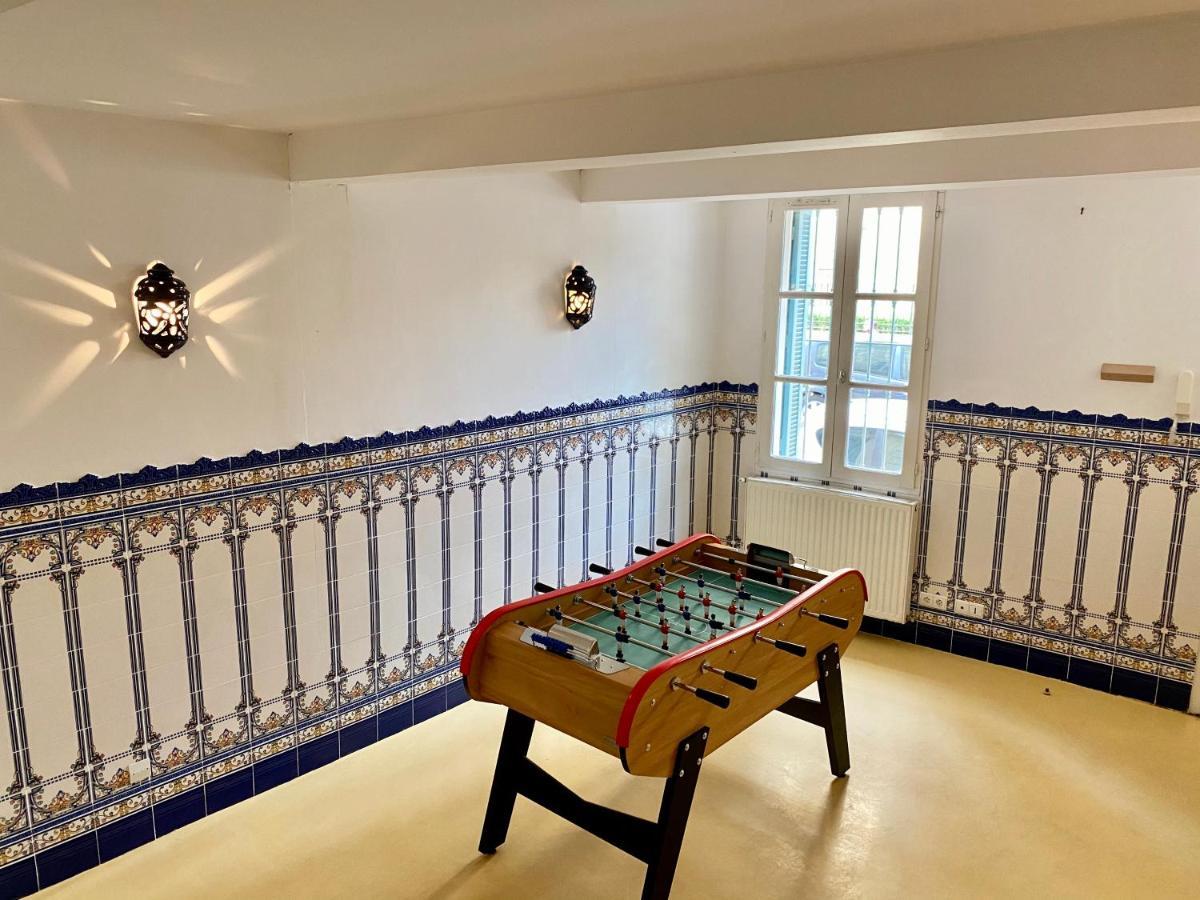 Tresors De La Cathedrale, Maison De Ville Sur 4 Niveaux ナルボンヌ エクステリア 写真